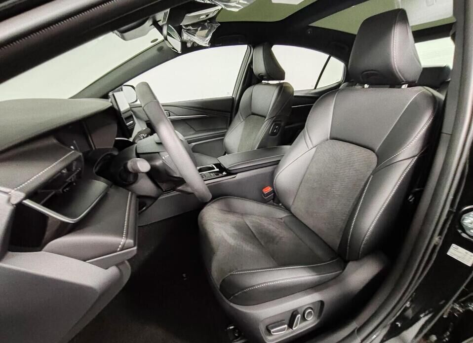 Toyota Camry, IX (XV80) China Market 2.0 CVT (173 л.с.)