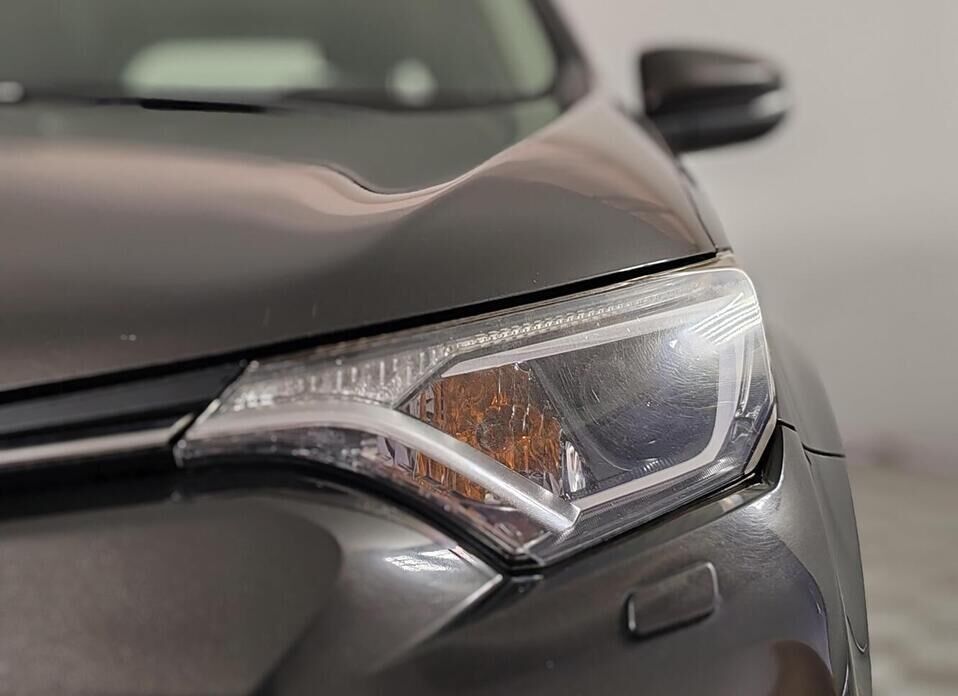 Toyota RAV4, IV (XA40) Рестайлинг 2.0 CVT (146 л.с.) 4WD