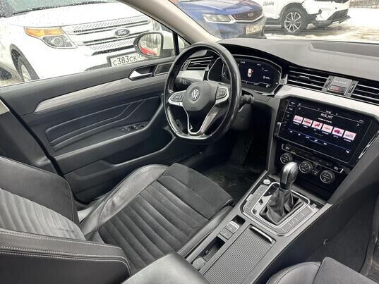 Volkswagen Passat, 2020&nbsp;г., 102&nbsp;917&nbsp;км