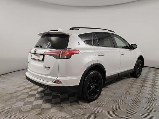 Toyota RAV4, 2019&nbsp;г., 131&nbsp;057&nbsp;км