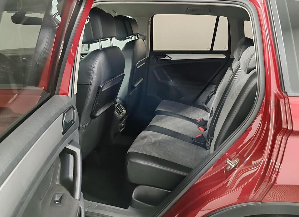 Volkswagen Tiguan, II 1.4 AMT (125 л.с.)