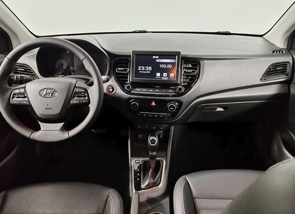Hyundai Solaris, II 1.6 AT (123 л.с.)