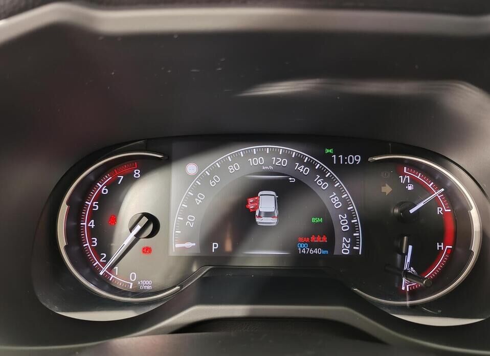 Toyota RAV4, V (XA50) 2.0 CVT (149 л.с.) 4WD