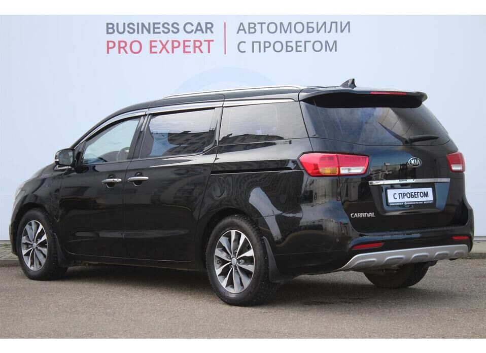 Kia Carnival, III 2.2d AT (202 л.с.)