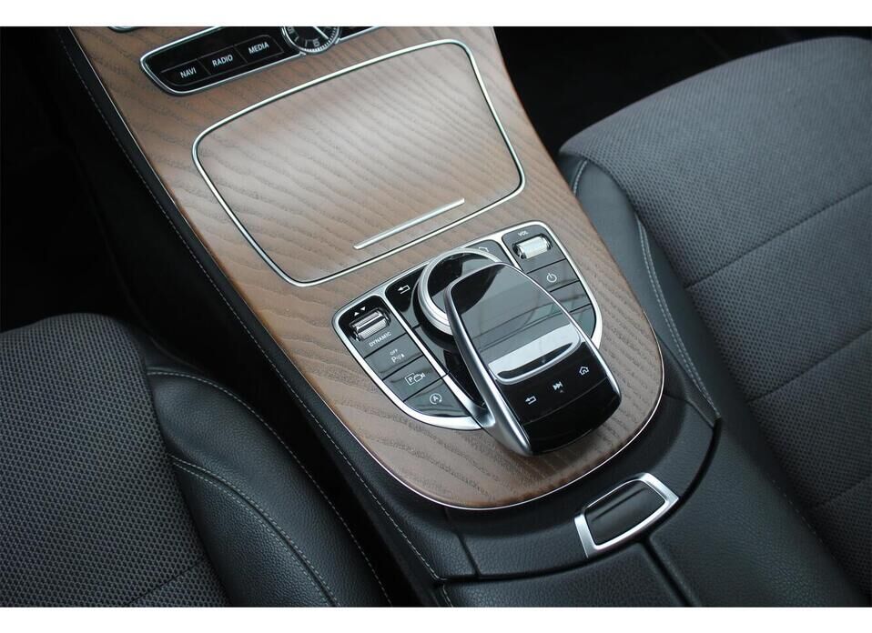 Mercedes-Benz E-Класс, V (W213, S213, C238) 220 d 2.0d AT (194 л.с.) 4WD