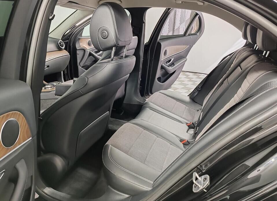 Mercedes-Benz E-Класс, V (W213, S213, C238) 220 d 2.0d AT (194 л.с.) 4WD