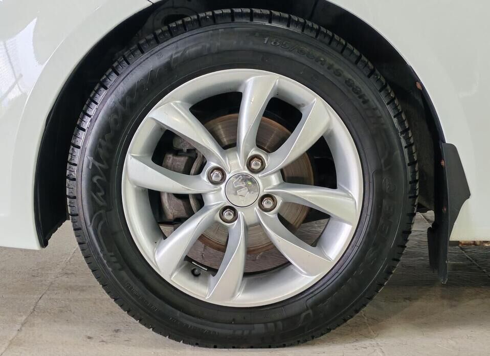 Kia Rio 5-speed 1.6 MT (123 л.с.)