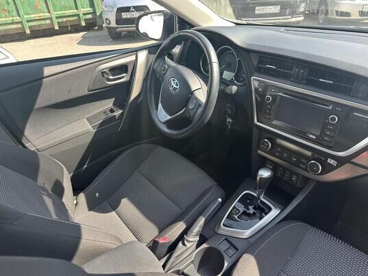 Toyota Auris, 2013 г., 162 922 км