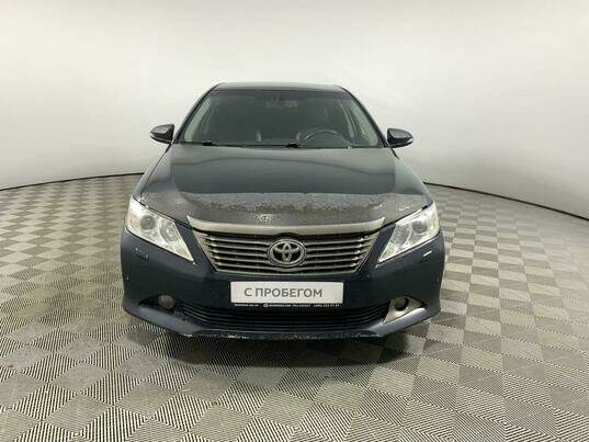 Toyota Camry, 2012 г., 323 585 км