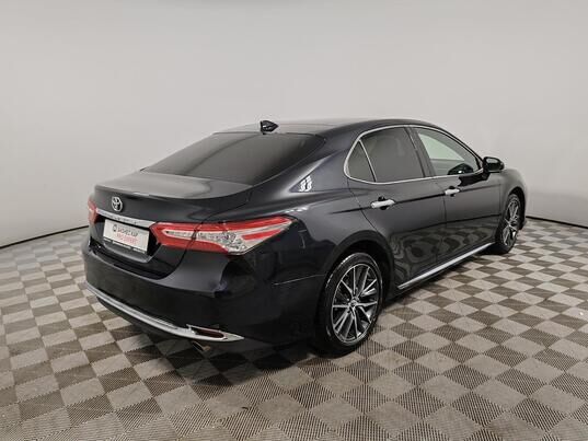 Toyota Camry, 2023 г., 16 719 км
