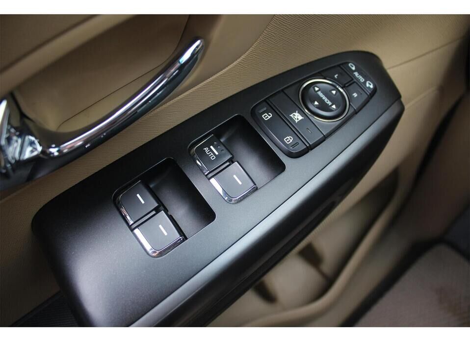 Kia Carnival, III 2.2d AT (202 л.с.)