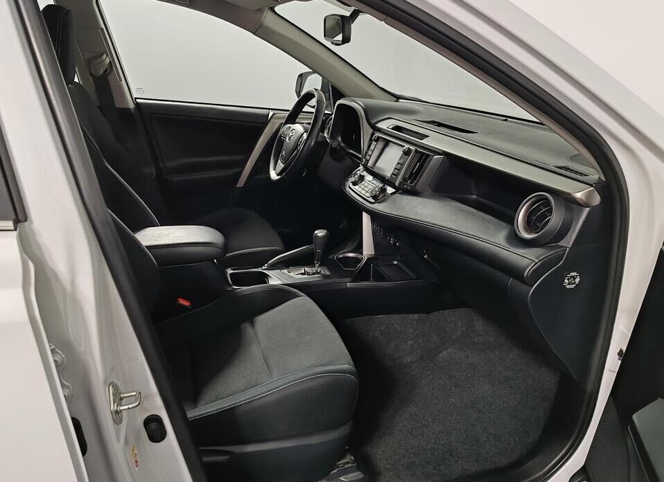 Toyota RAV4, IV (CA40) Рестайлинг 2.0 CVT (146 л.с.)