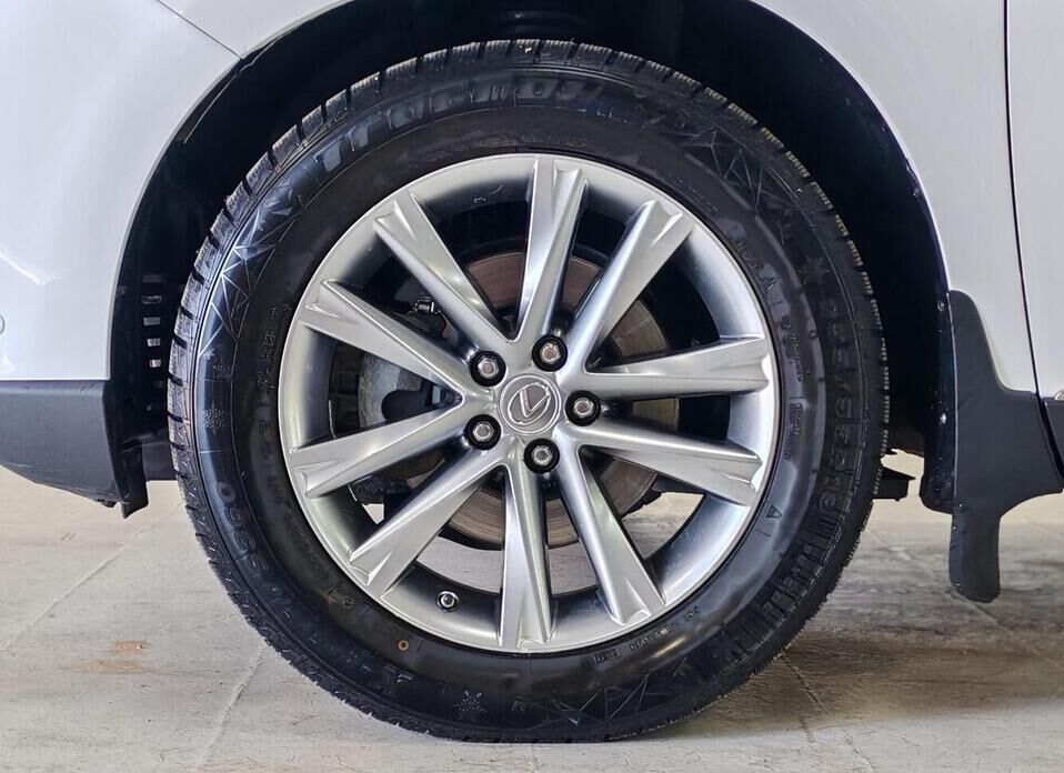 Lexus RX, III Рестайлинг 270 2.7 AT (188 л.с.)