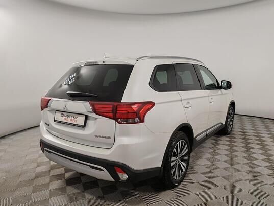 Mitsubishi Outlander, 2018&nbsp;г., 162&nbsp;007&nbsp;км