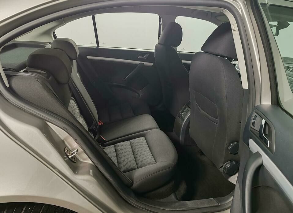Skoda Octavia 1.4 AMT (122 л.с.)