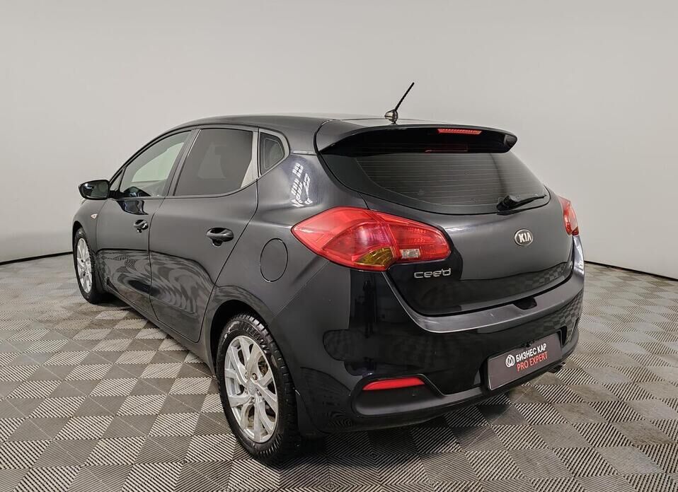 Kia Ceed, II 1.6 AT (129 л.с.)