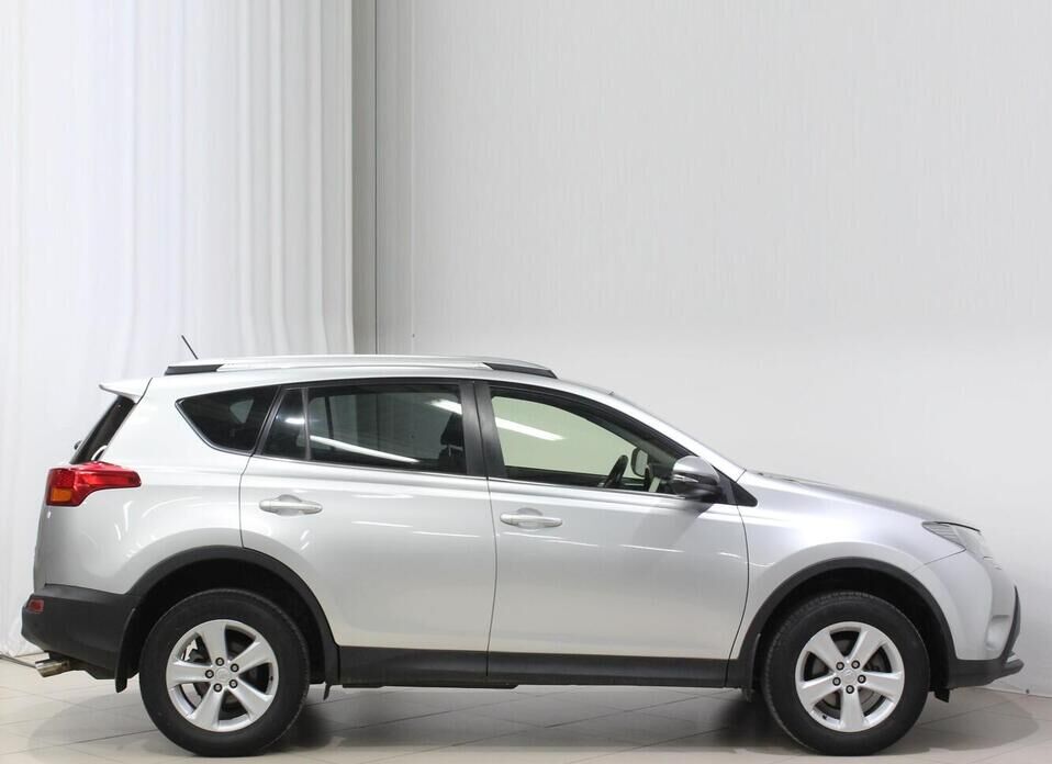 Toyota RAV4, IV (CA40) 2.0 MT (146 л.с.) 4WD