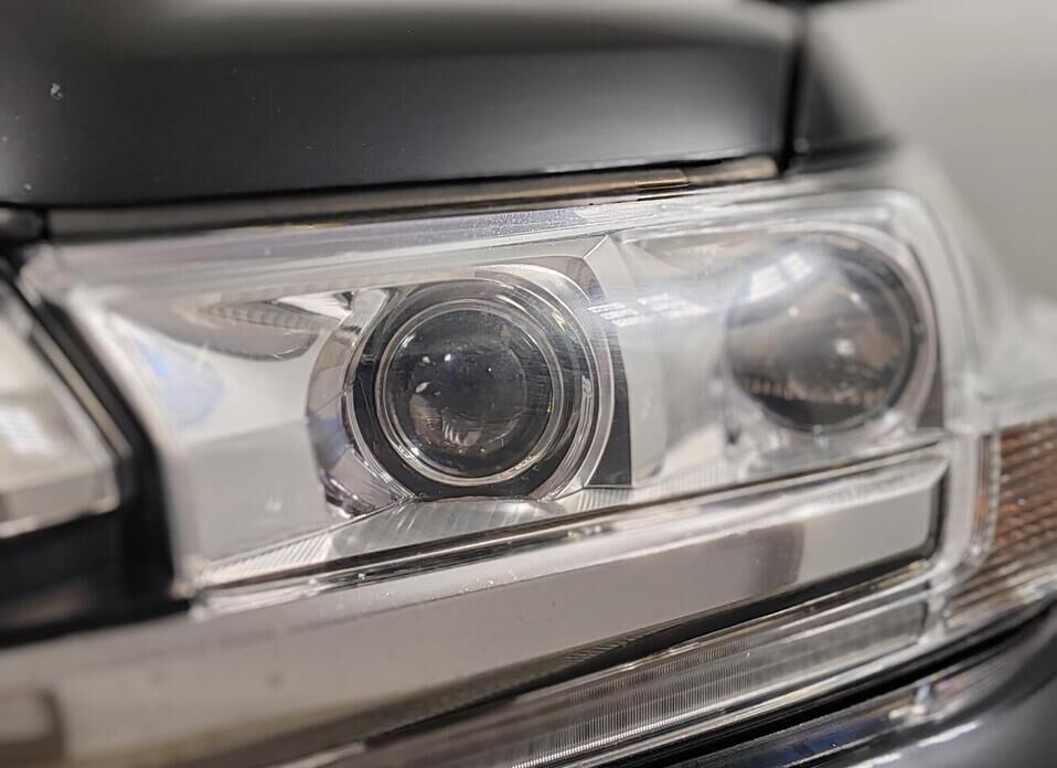 Toyota Land Cruiser, 200 Series Рестайлинг 2 4.5d AT (249 л.с.) 4WD