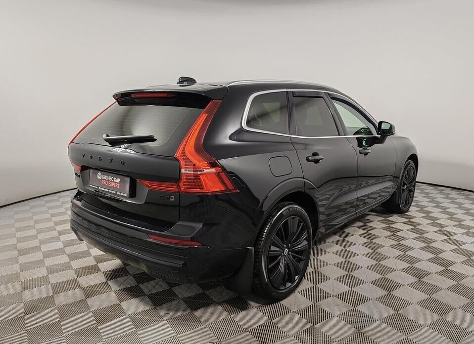 Volvo XC60, II Рестайлинг 2.0d AT (197 л.с.) 4WD