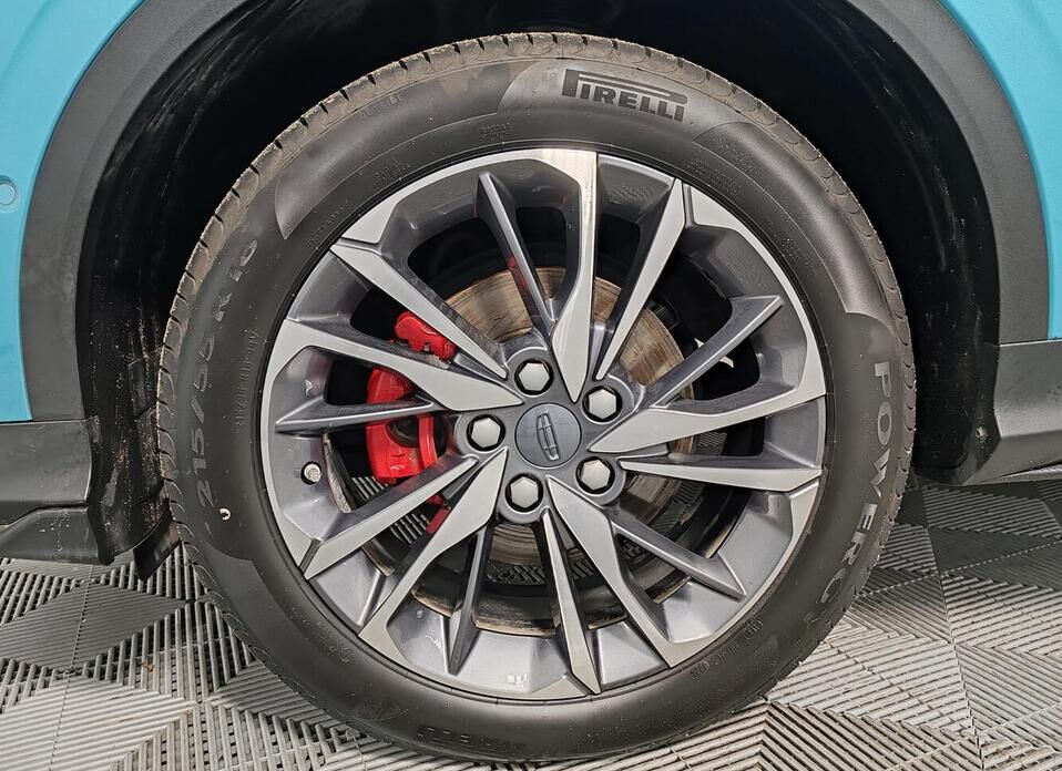 Geely Coolray 1.5 AMT (150 л.с.)