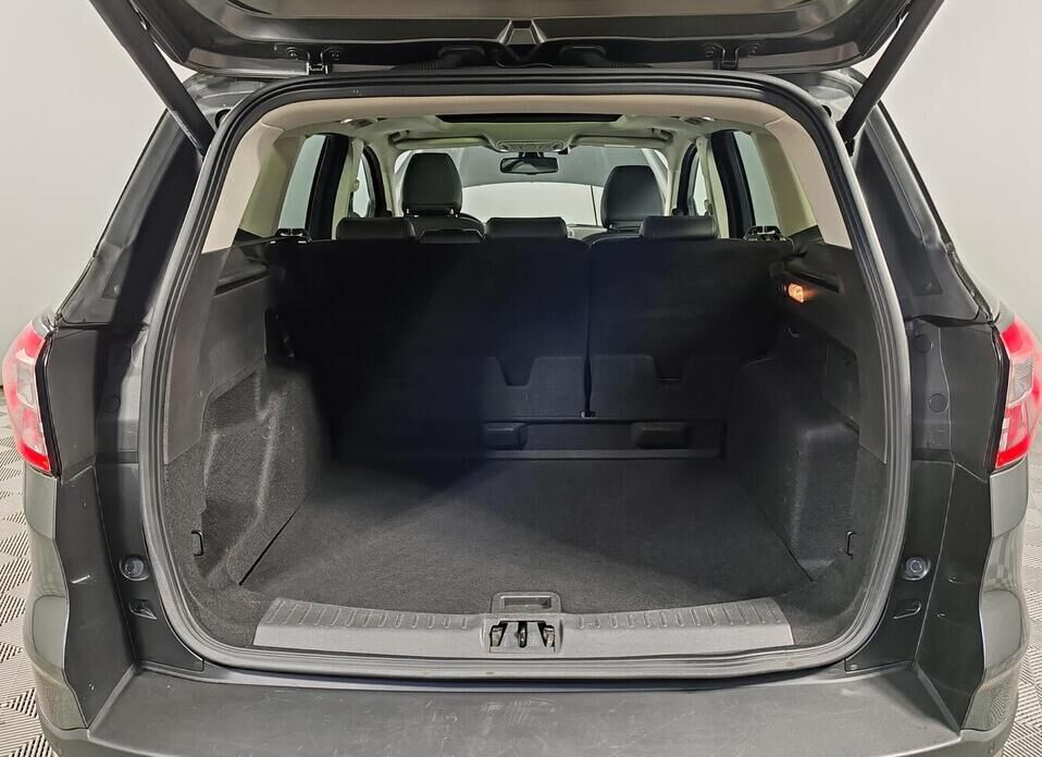 Ford Kuga 1.5 AT (182 л.с.) 4WD