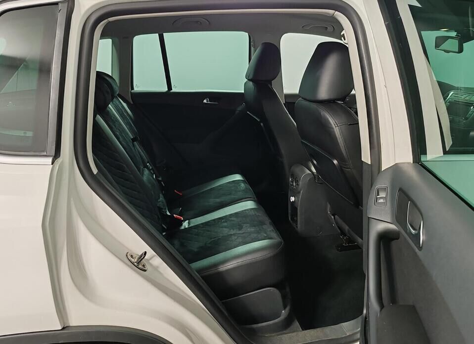 Volkswagen Tiguan, I 2.0 AT (170 л.с.) 4WD