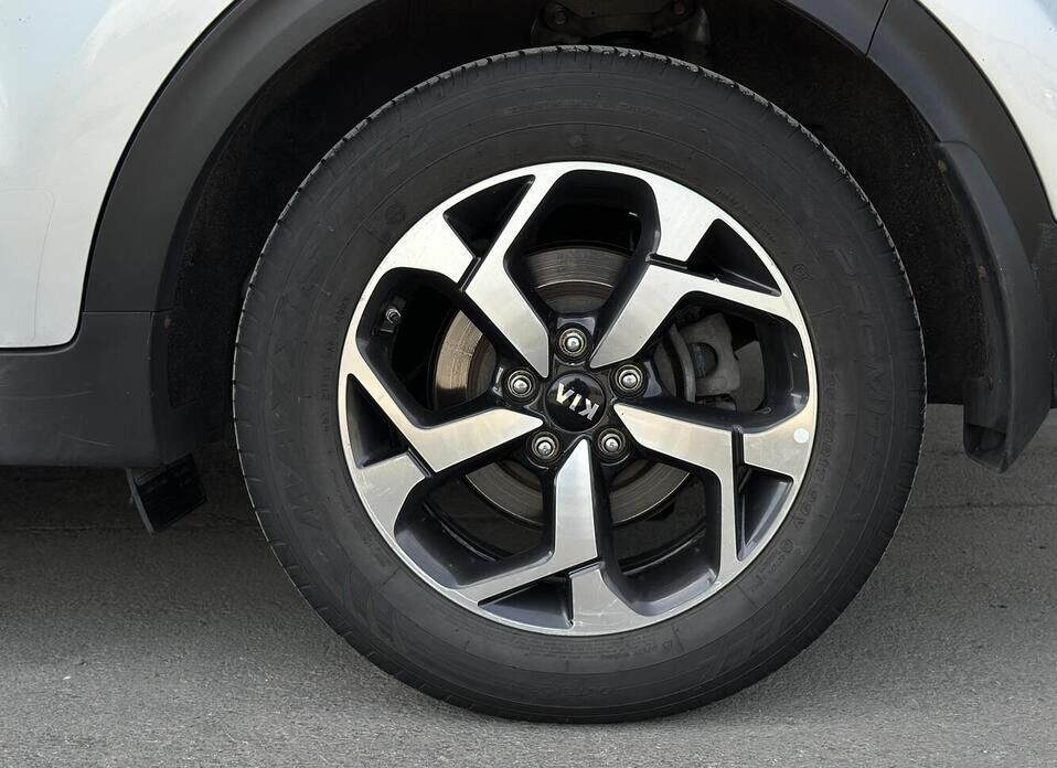 Kia Sportage, IV Рестайлинг 2.0 AT (150 л.с.) 4WD