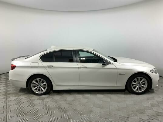 BMW 5 серии, 2014 г., 273 272 км