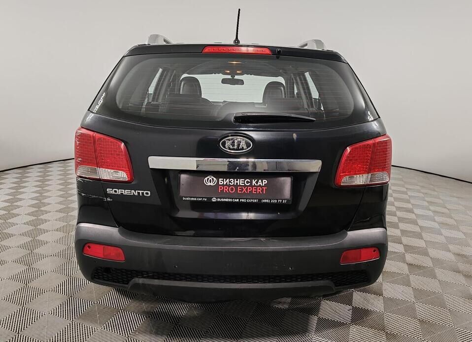 Kia Sorento, II 2.4 MT (175 л.с.) 4WD