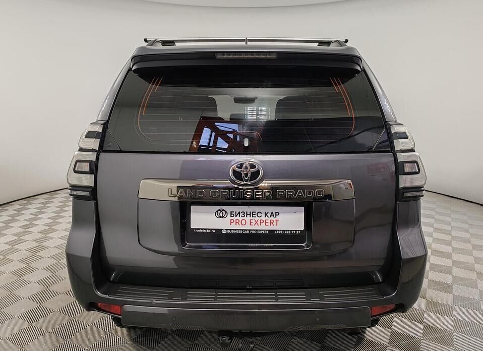 Toyota Land Cruiser Prado 2.8d AT (200 л.с.) 4WD