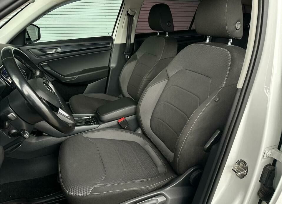 Skoda Kodiaq 2.0 AMT (180 л.с.) 4WD