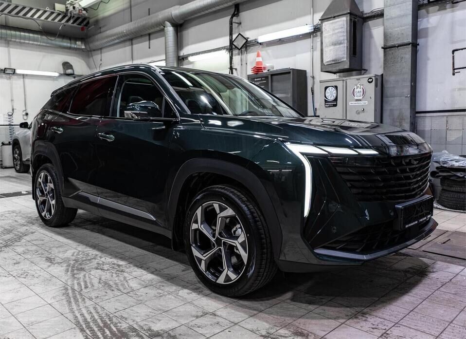 Geely Atlas, II 1.5 AMT (147 л.с.)