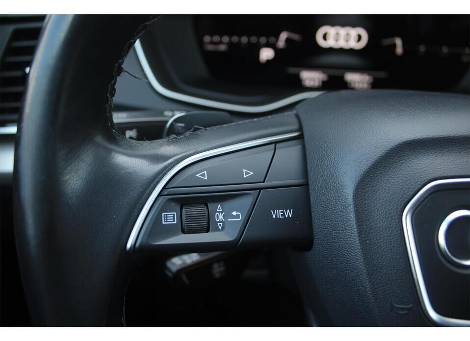 Audi Q5, II (FY) Рестайлинг 45 TFSI 2.0 AMT (249 л.с.) 4WD