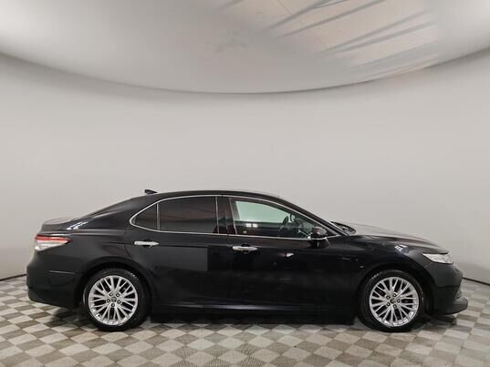 Toyota Camry, 2019&nbsp;г., 114&nbsp;989&nbsp;км