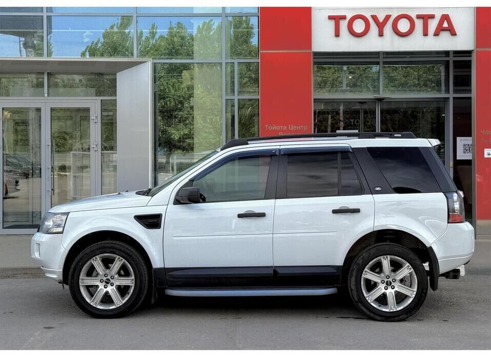 Land Rover Freelander, II Рестайлинг 2 2.2d AT (190 л.с.) 4WD