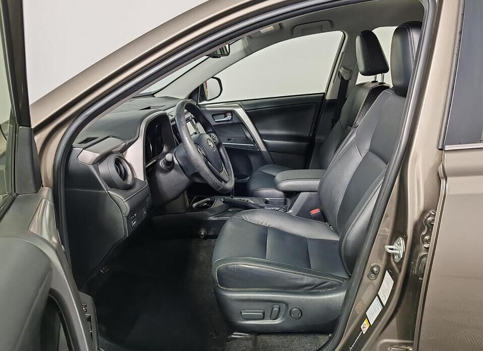 Toyota RAV4, IV (CA40) Рестайлинг 2.0 CVT (146 л.с.) 4WD