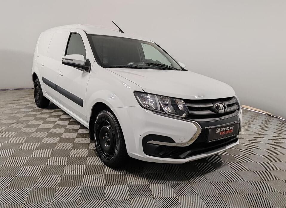 LADA (ВАЗ) Largus, I Рестайлинг 1.6 MT (106 л.с.)