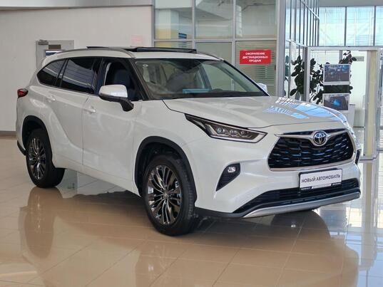 Toyota Highlander, 2025&nbsp;г., 15&nbsp;км