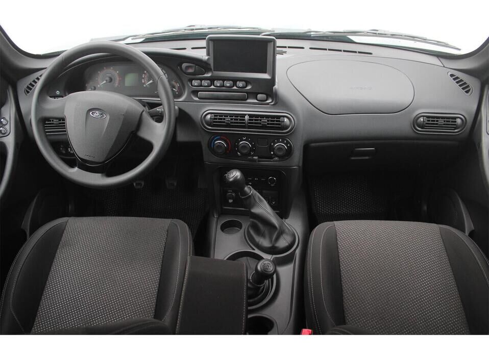 LADA (ВАЗ) Niva Travel, I Рестайлинг 1.8 MT (90 л.с.) 4WD