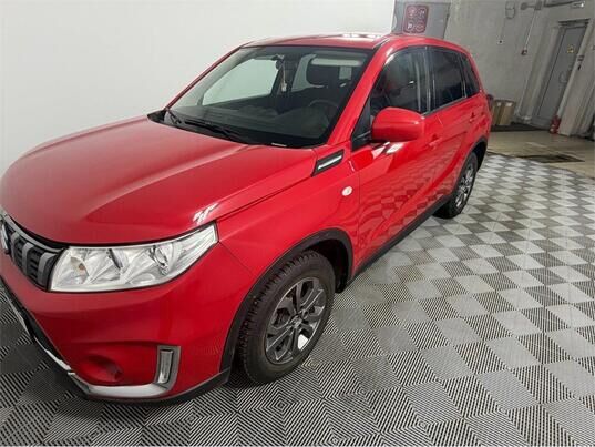 Suzuki Vitara, 2019&nbsp;г., 66&nbsp;089&nbsp;км