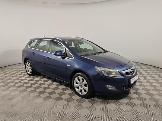 Opel Astra, 2011 г., 210 468 км