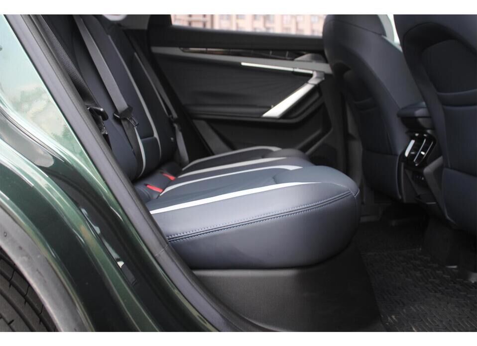 Geely Atlas, II 2.0 AMT (200 л.с.)