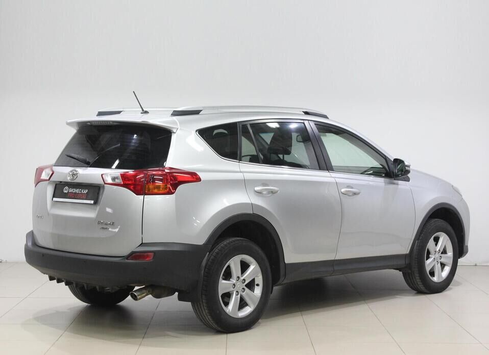 Toyota RAV4, IV (CA40) 2.0 MT (146 л.с.) 4WD
