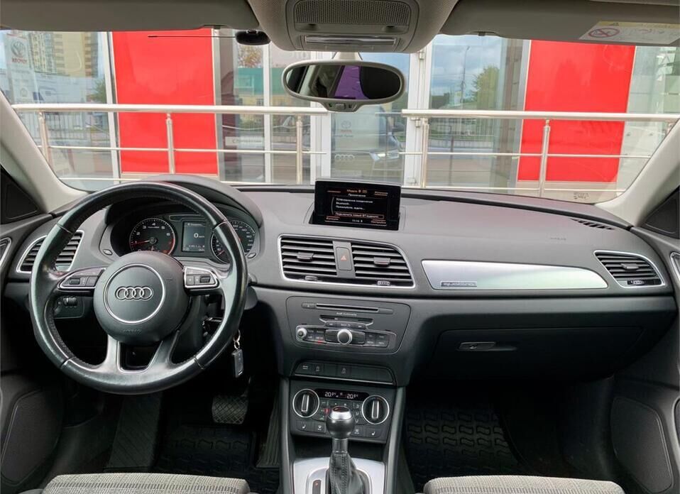 Audi Q3 2.0 AMT (220 л.с.) 4WD