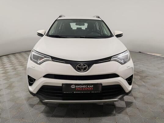 Toyota RAV4, 2018&nbsp;г., 135&nbsp;867&nbsp;км