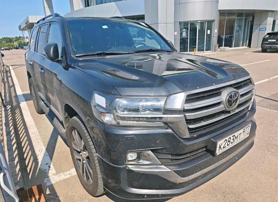 Toyota Land Cruiser, 200 Series Рестайлинг 2 4.5d AT (249 л.с.) 4WD