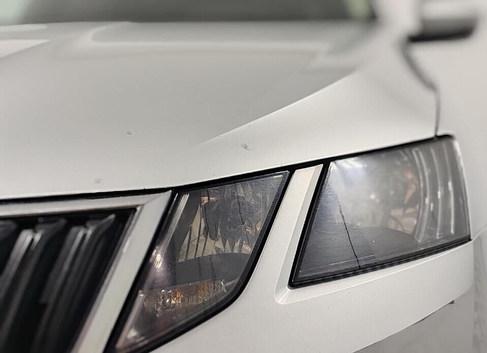 Skoda Octavia, III (A7) Рестайлинг 1.8 AMT (180 л.с.)