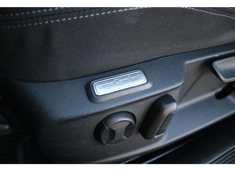 Volkswagen Passat, B8 1.8 AMT (180 л.с.)