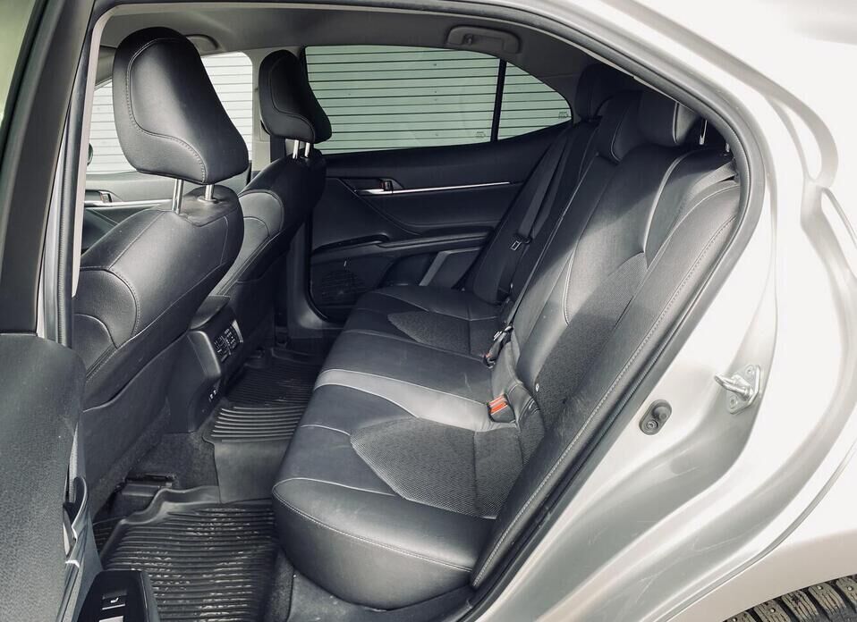 Toyota Camry, VIII (XV70) Рестайлинг 2.5 AT (200 л.с.)