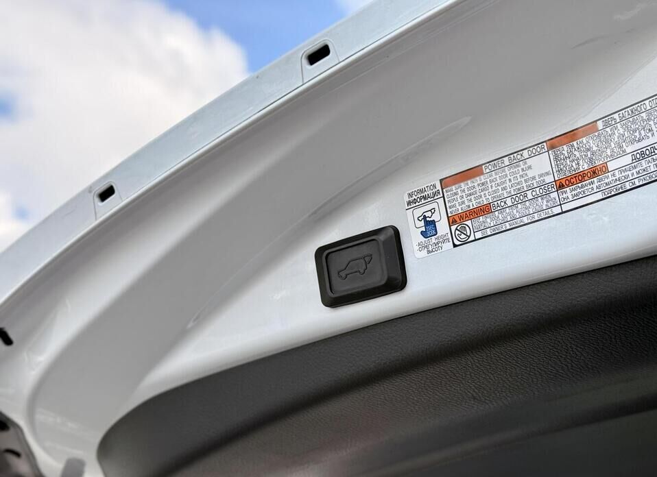 Toyota RAV4, IV (CA40) Рестайлинг 2.0 CVT (146 л.с.) 4WD